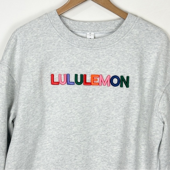 NWT Lululemon Perfectly Oversized Fleece Crew Graphic Grey Size S LW3IL7S - Picture 3 of 14